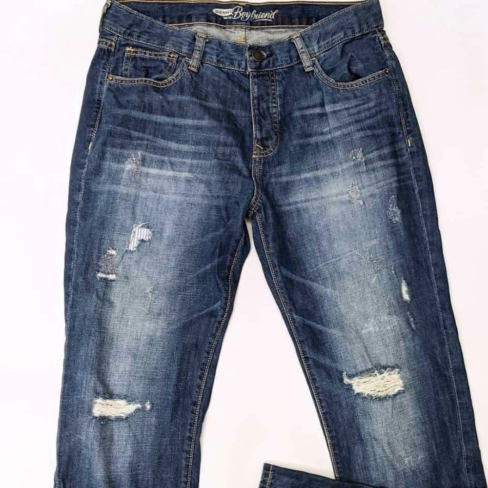 Old Navy Distressed Boyfriend Jeans Size 4 6